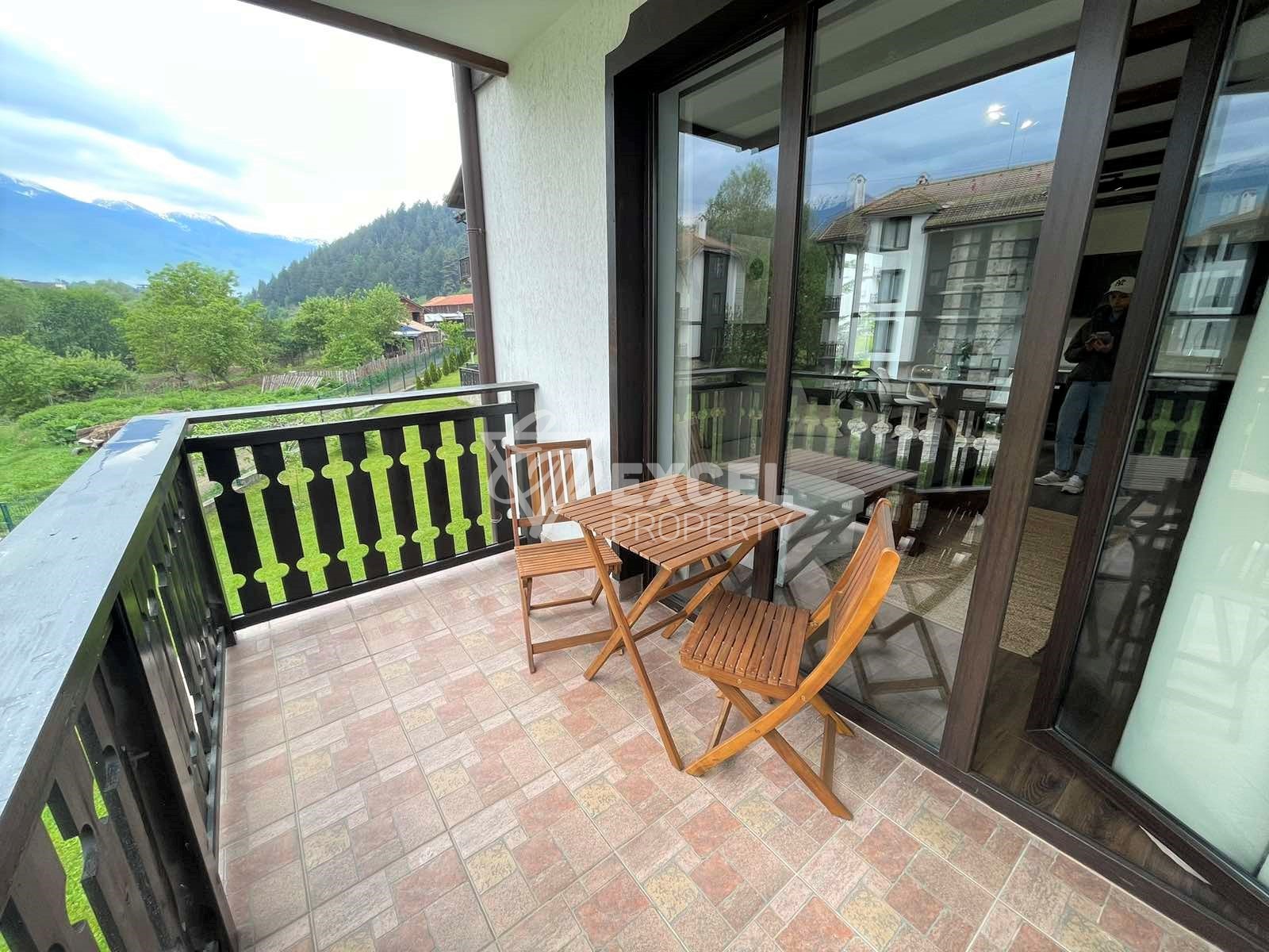 Ново обзавеждане! Двустаен апартамент за продажба в хотелски комплекс "3 Планини"