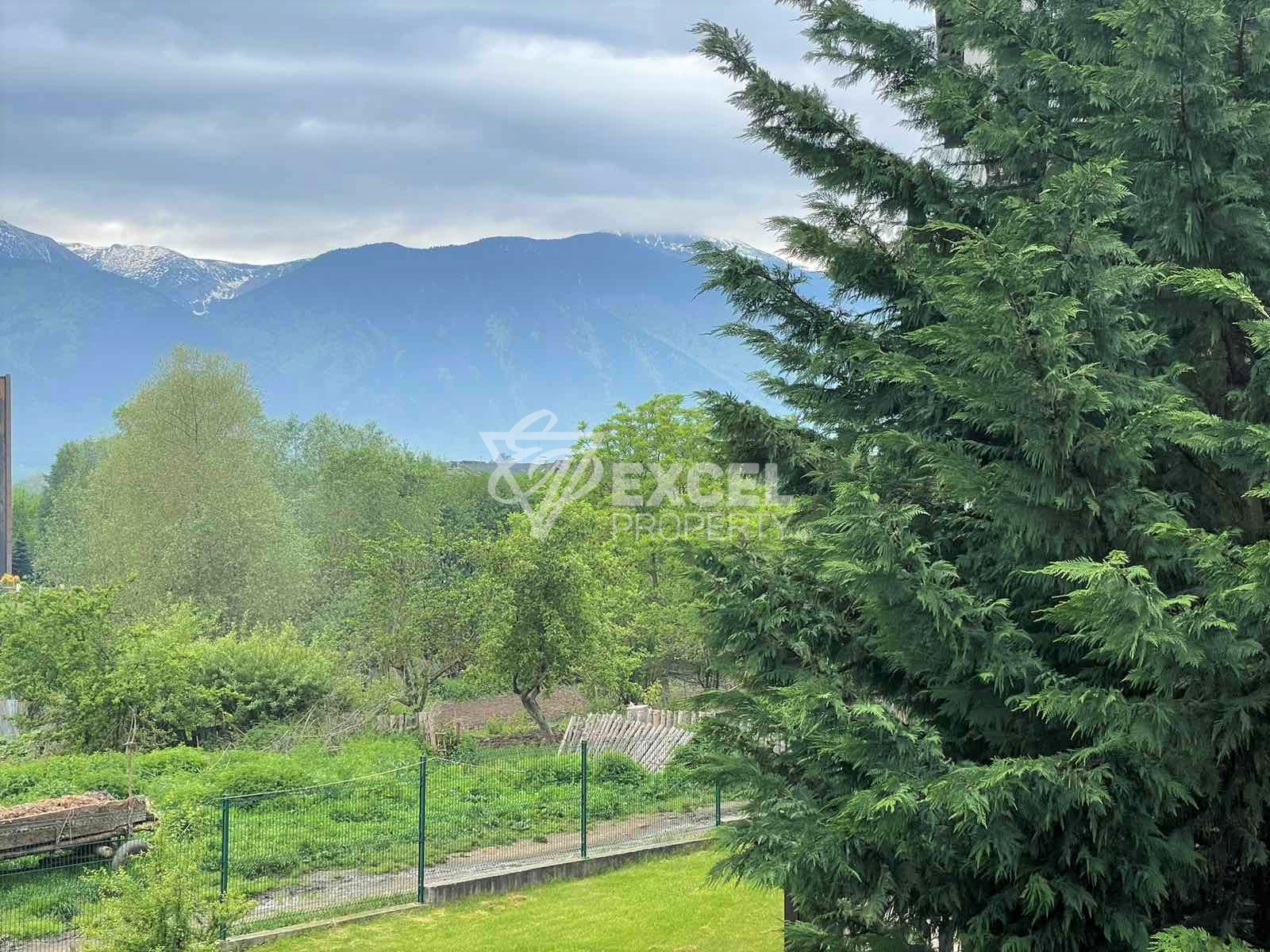 Ново обзавеждане! Двустаен апартамент за продажба в хотелски комплекс "3 Планини"