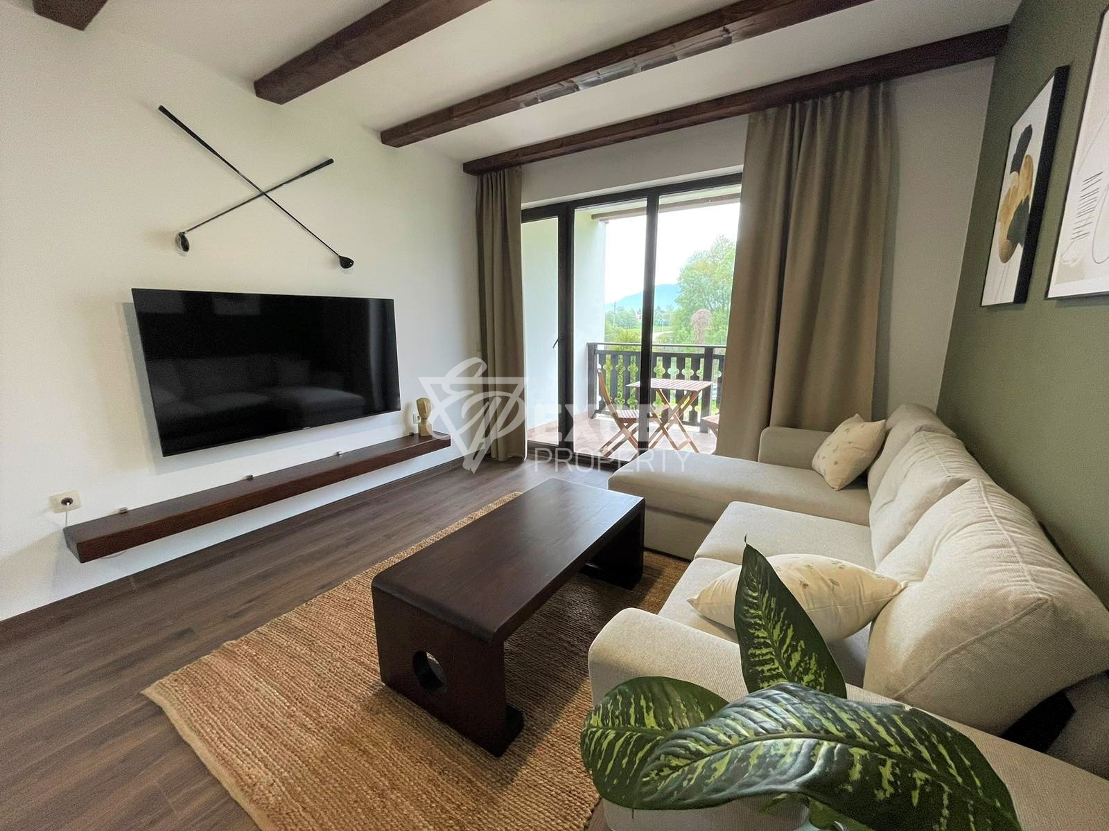 Ново обзавеждане! Двустаен апартамент за продажба в хотелски комплекс "3 Планини"