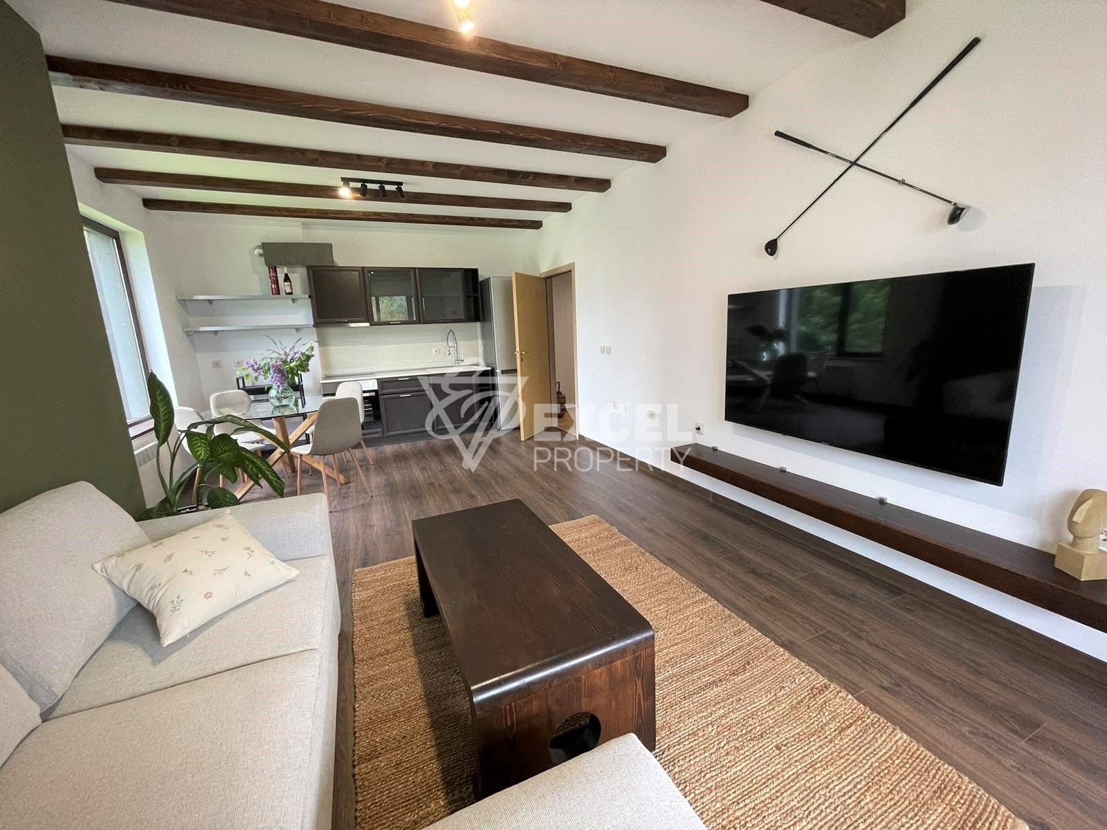 Ново обзавеждане! Двустаен апартамент за продажба в хотелски комплекс "3 Планини"