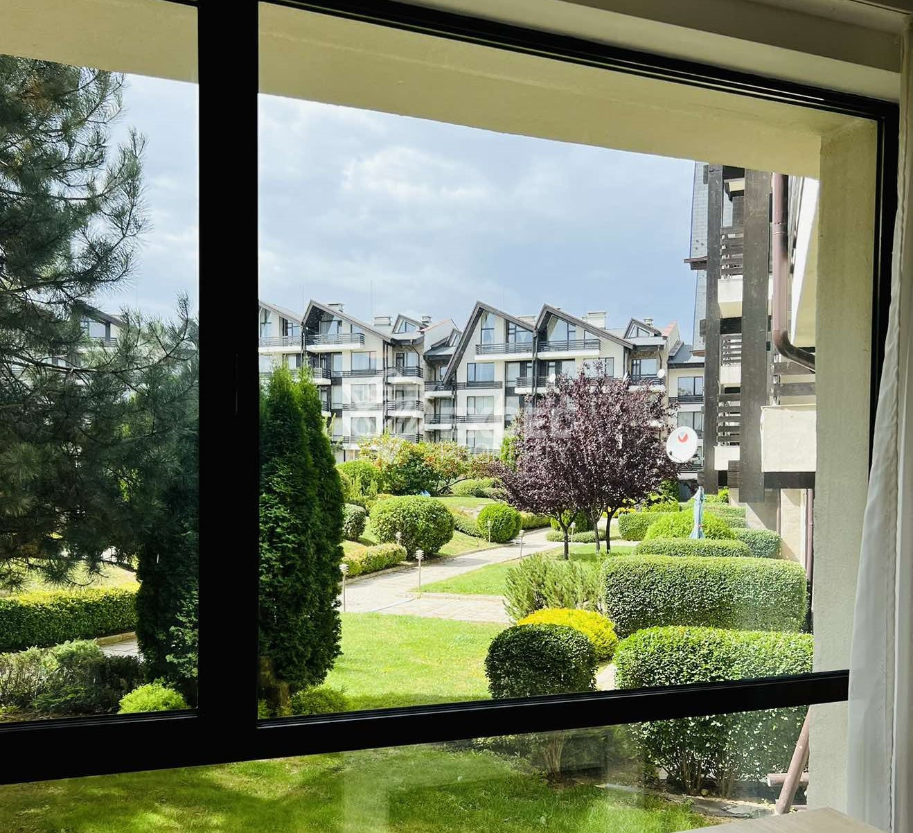 Луксозно обзаведено студио в целогодишно работещ комплекс до Пирин Голф