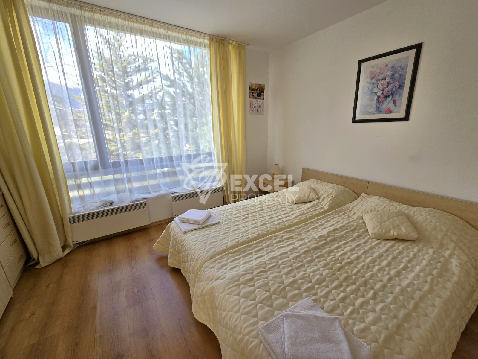 Просторно студио с южно изложение за продажба в комплекс Аспен Голф