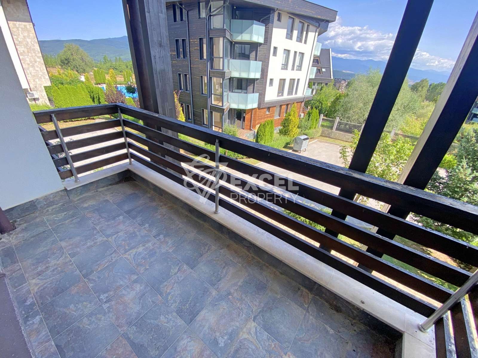 Просторно студио с ново обзавеждане за продажба в Аспен Суитс, до Пирин Голф