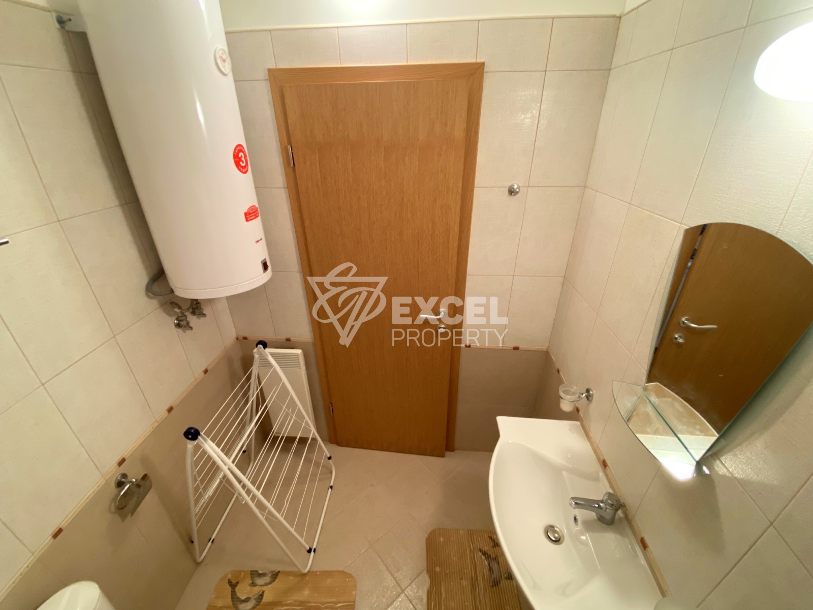 Просторно студио с ново обзавеждане за продажба в Аспен Суитс, до Пирин Голф