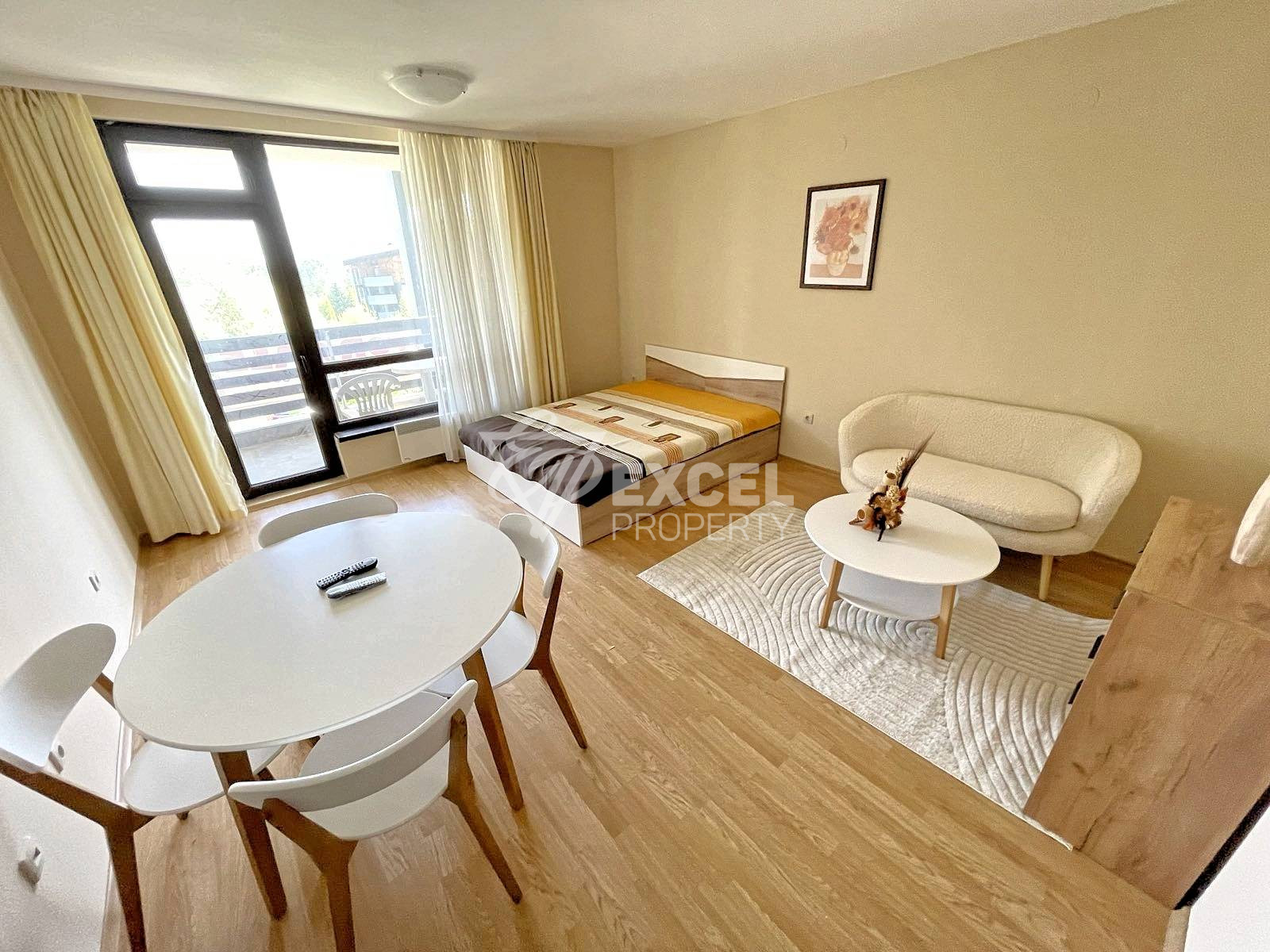 Просторно студио с ново обзавеждане за продажба в Аспен Суитс, до Пирин Голф