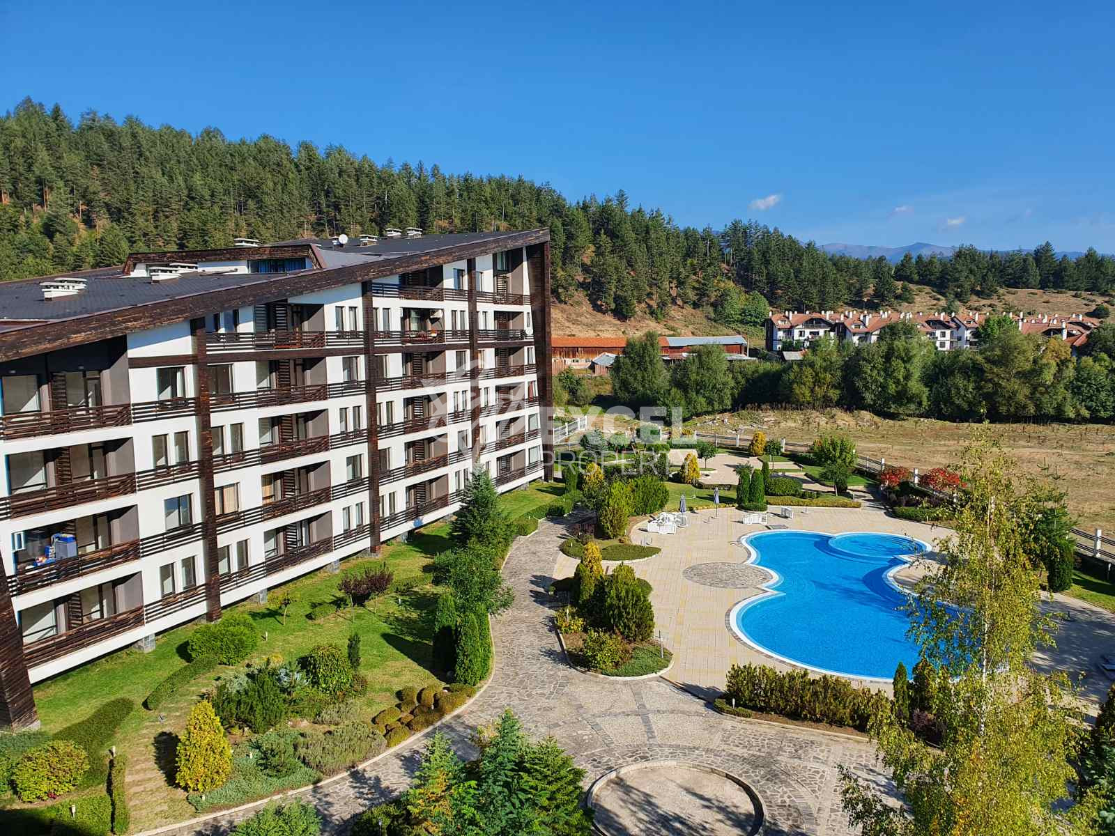 Луксозно студио за продажба в целогодишен комплекс, район Разлог