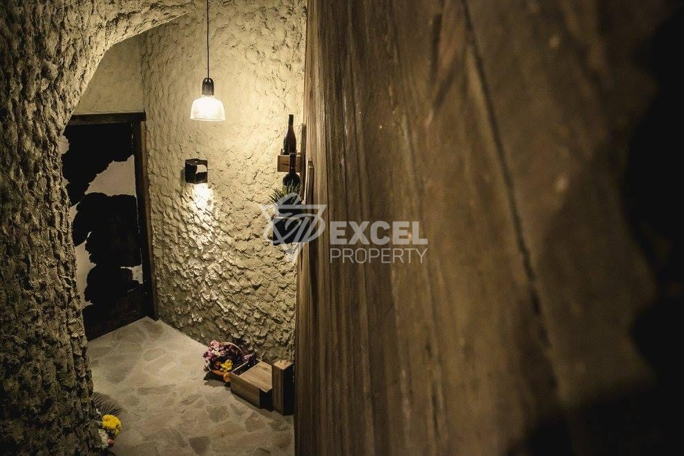 Разработен ресторант за продажба в центъра на Разлог