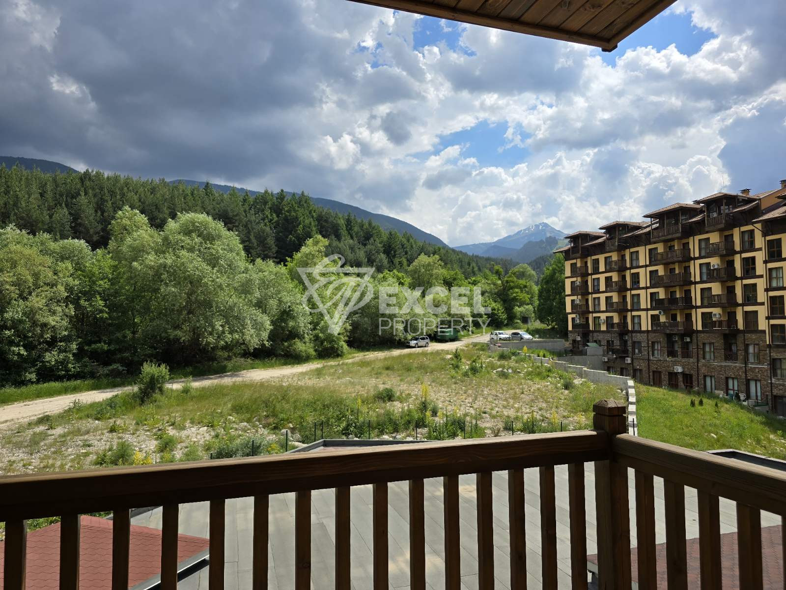 Нов двустаен апартамент с южно изложение в жилищна сграда с ниска такса поддръжка