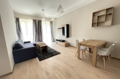 Просторен многостаен обзаведен апартамент за продажба в Банско