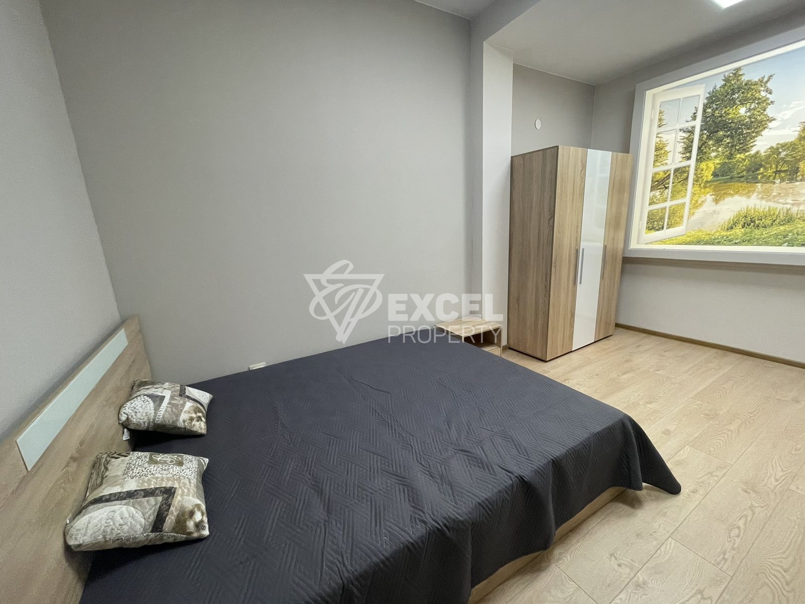 Просторен многостаен обзаведен апартамент за продажба в Банско