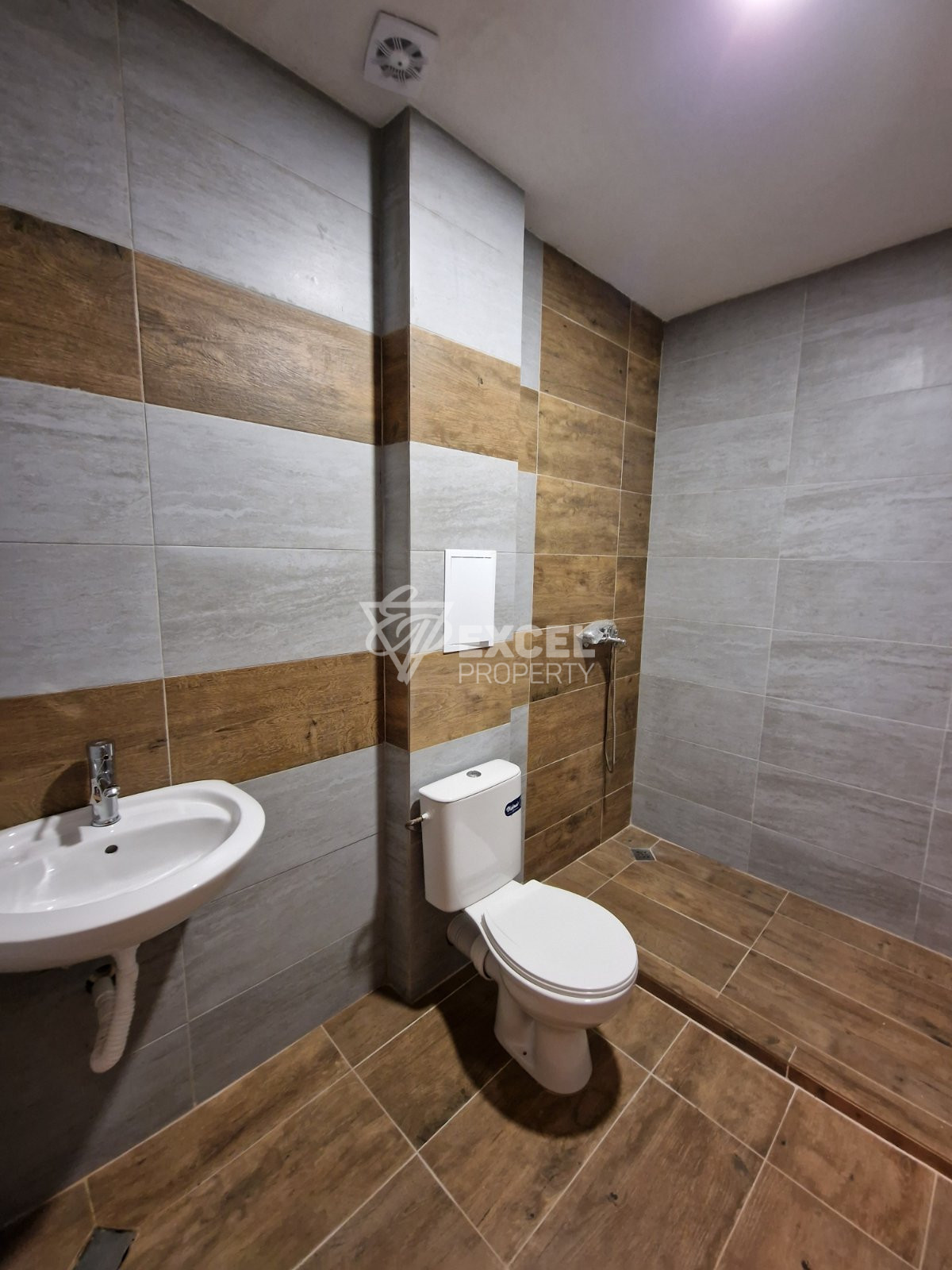 Многостаен апартамент за продажба в Банско, в близост до Гондолата