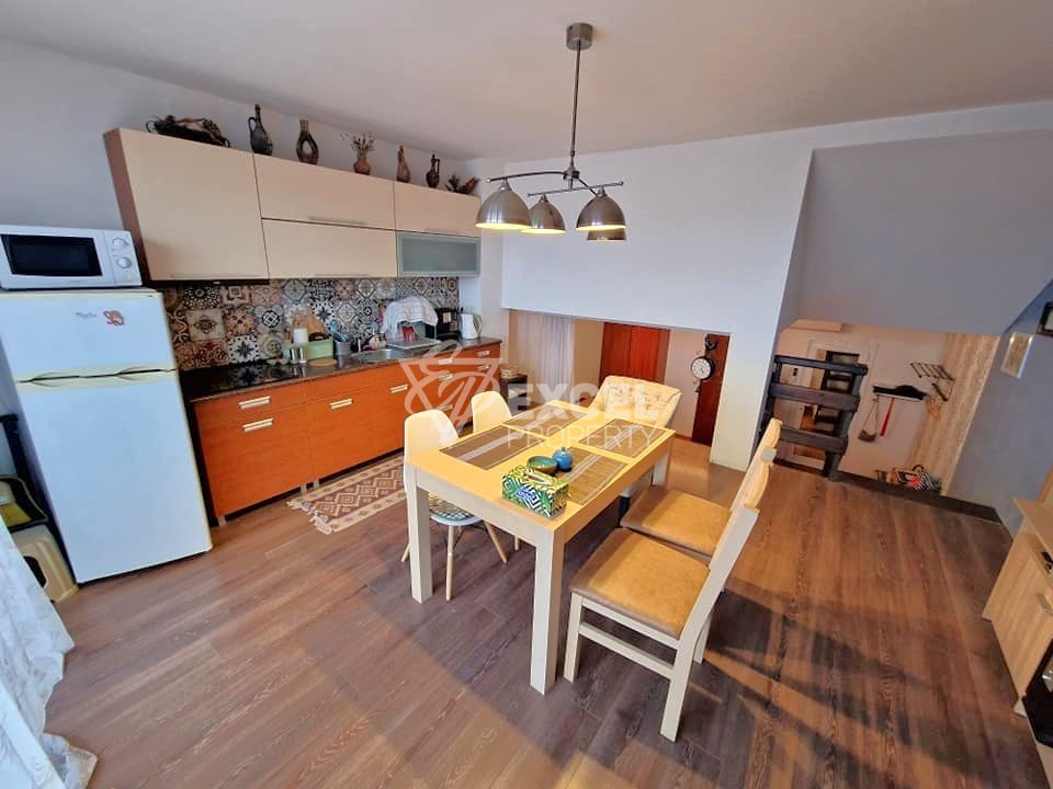 Без такса поддръжка! Южен двустаен апартамент със собствено мазе, до магазин Билла в Банско