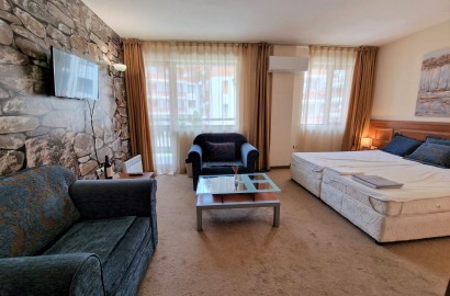 Под наем: Обзаведено студио с климатик и тераса в Банско, до Кемпински