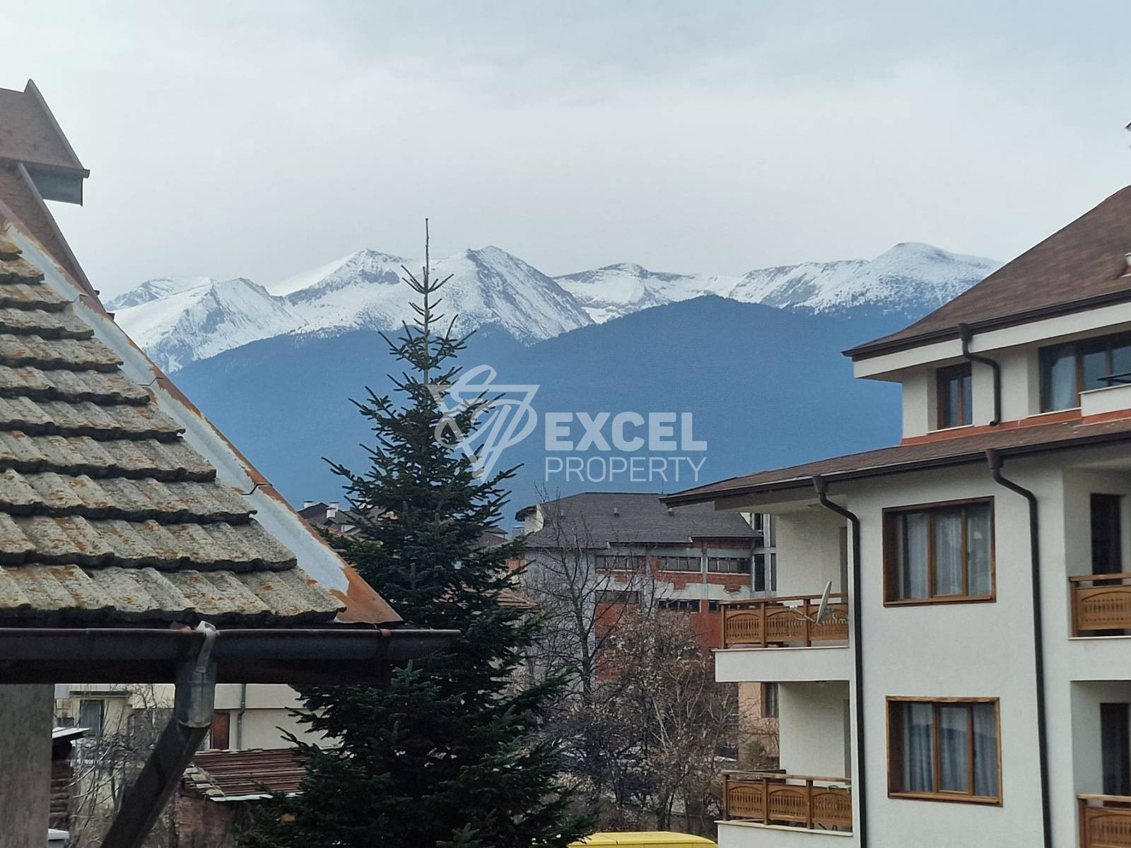 Модерно обзаведено студио за продажба, само на 100м от Flash, Банско