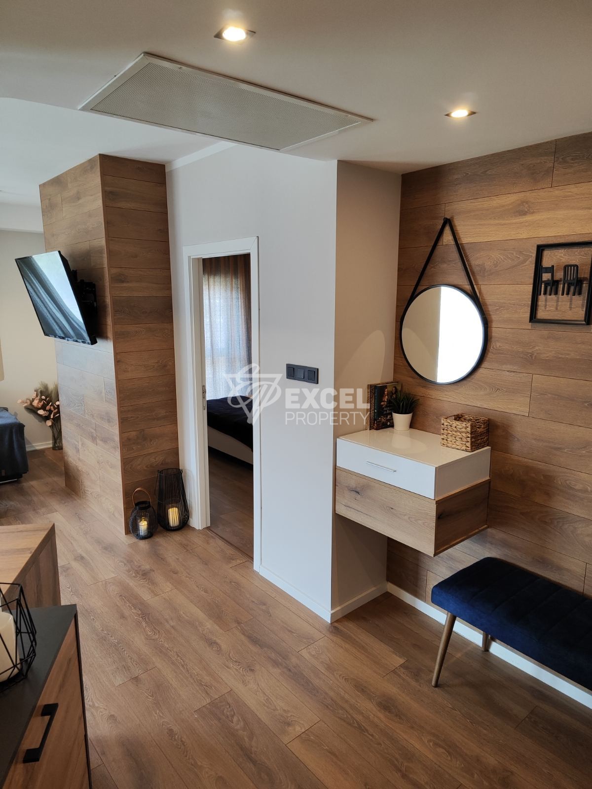 Елегантно обзаведен тристаен апартамент с ниска такса поддръжка