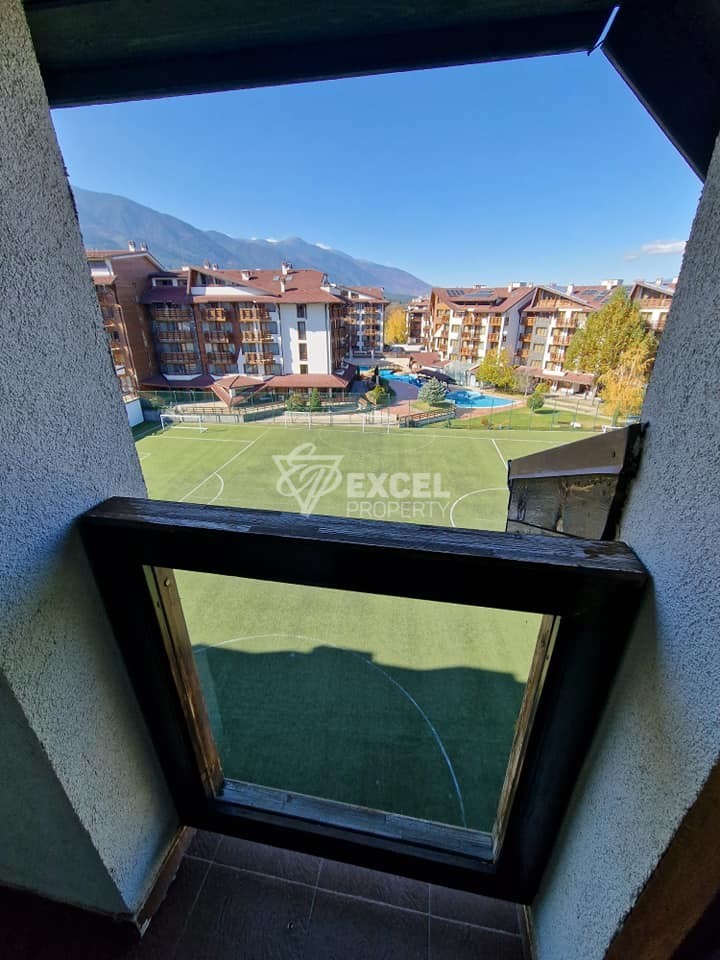 MPM Guinness Hotel: тристаен апартамент (мезонет) за продажба до ски лифта Банско