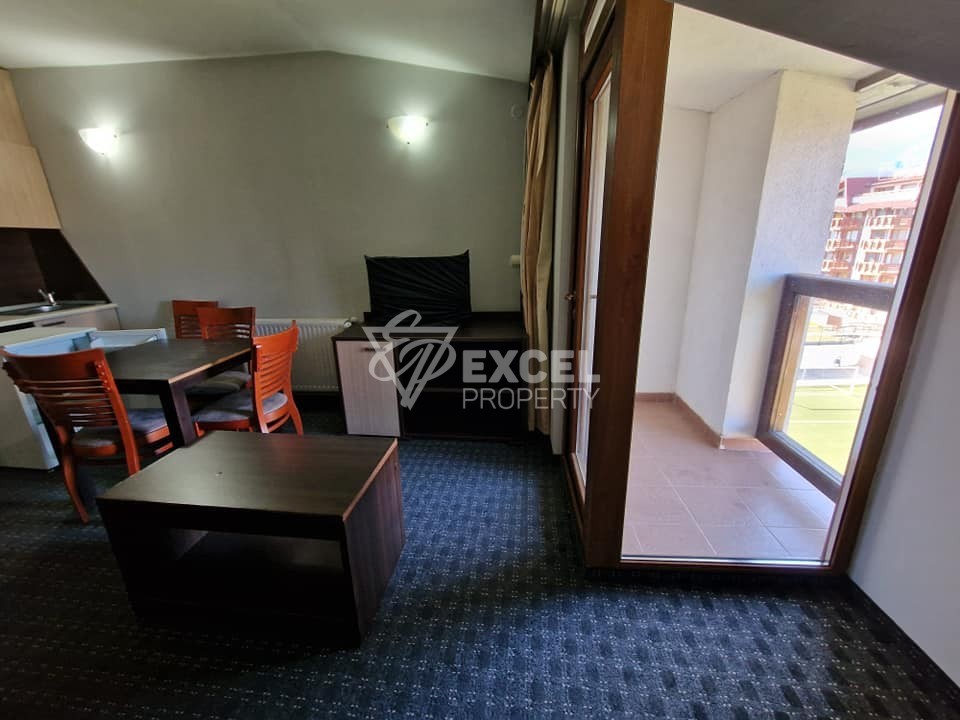 MPM Guinness Hotel: тристаен апартамент (мезонет) за продажба до ски лифта Банско