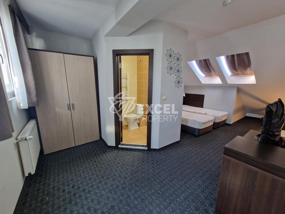 MPM Guinness Hotel: тристаен апартамент (мезонет) за продажба до ски лифта Банско