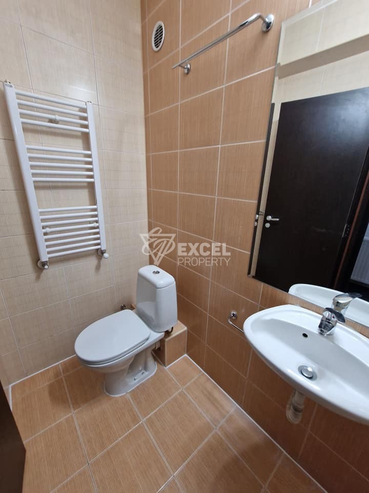 MPM Guinness Hotel: тристаен апартамент (мезонет) за продажба до ски лифта Банско