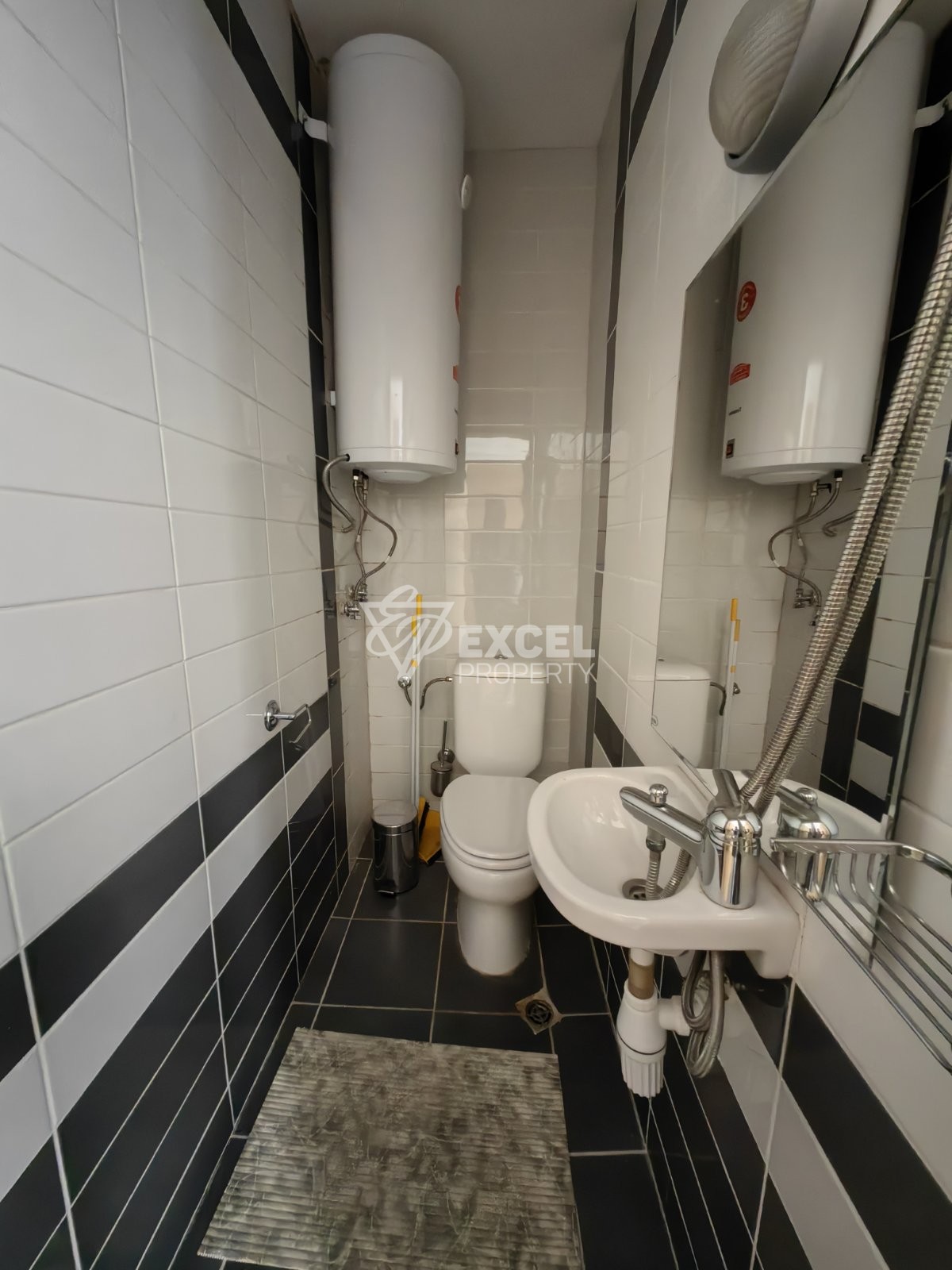 Тристаен пентхаус с изумителна гледка към Пирин планина и голф игрище