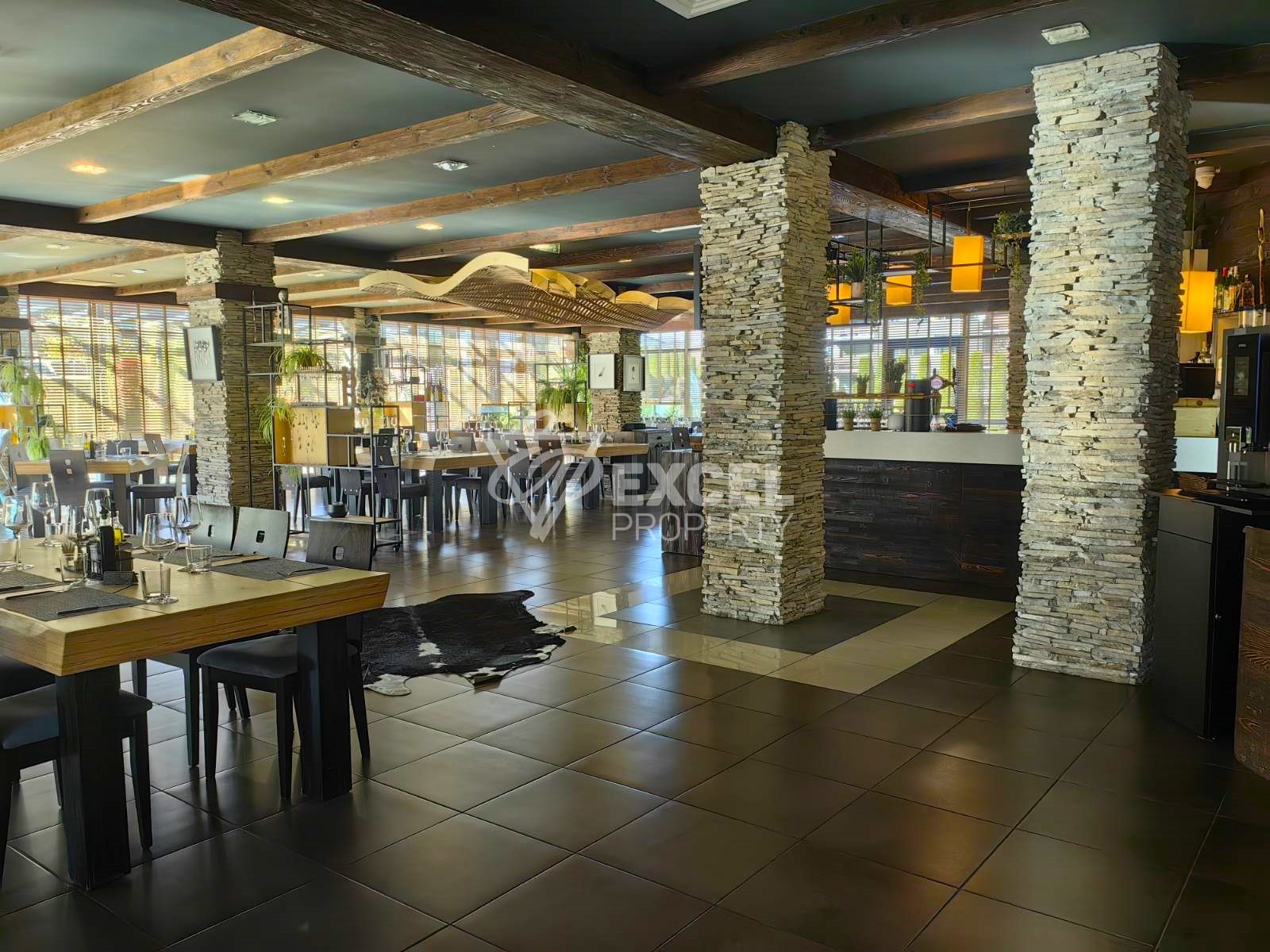 Тристаен пентхаус с изумителна гледка към Пирин планина и голф игрище