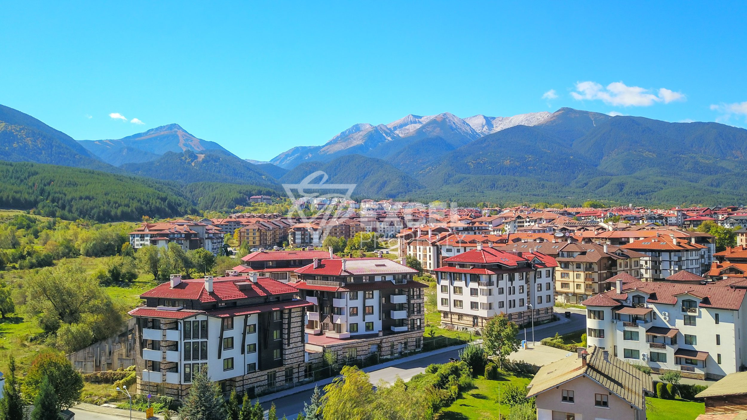 Комплекс "Mountain Homes" с отлична локация в Банско