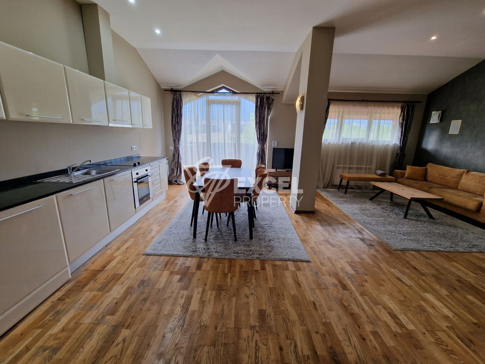 Модерен апартамент с три спални в целогодишен комплекс Парк Хотел Мурите