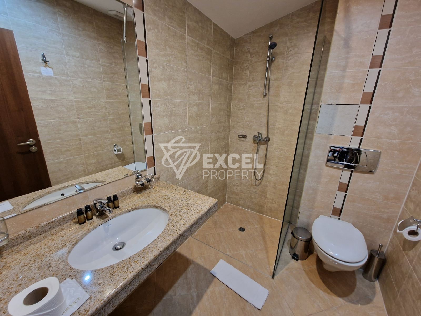 Модерен апартамент с три спални в целогодишен комплекс Парк Хотел Мурите