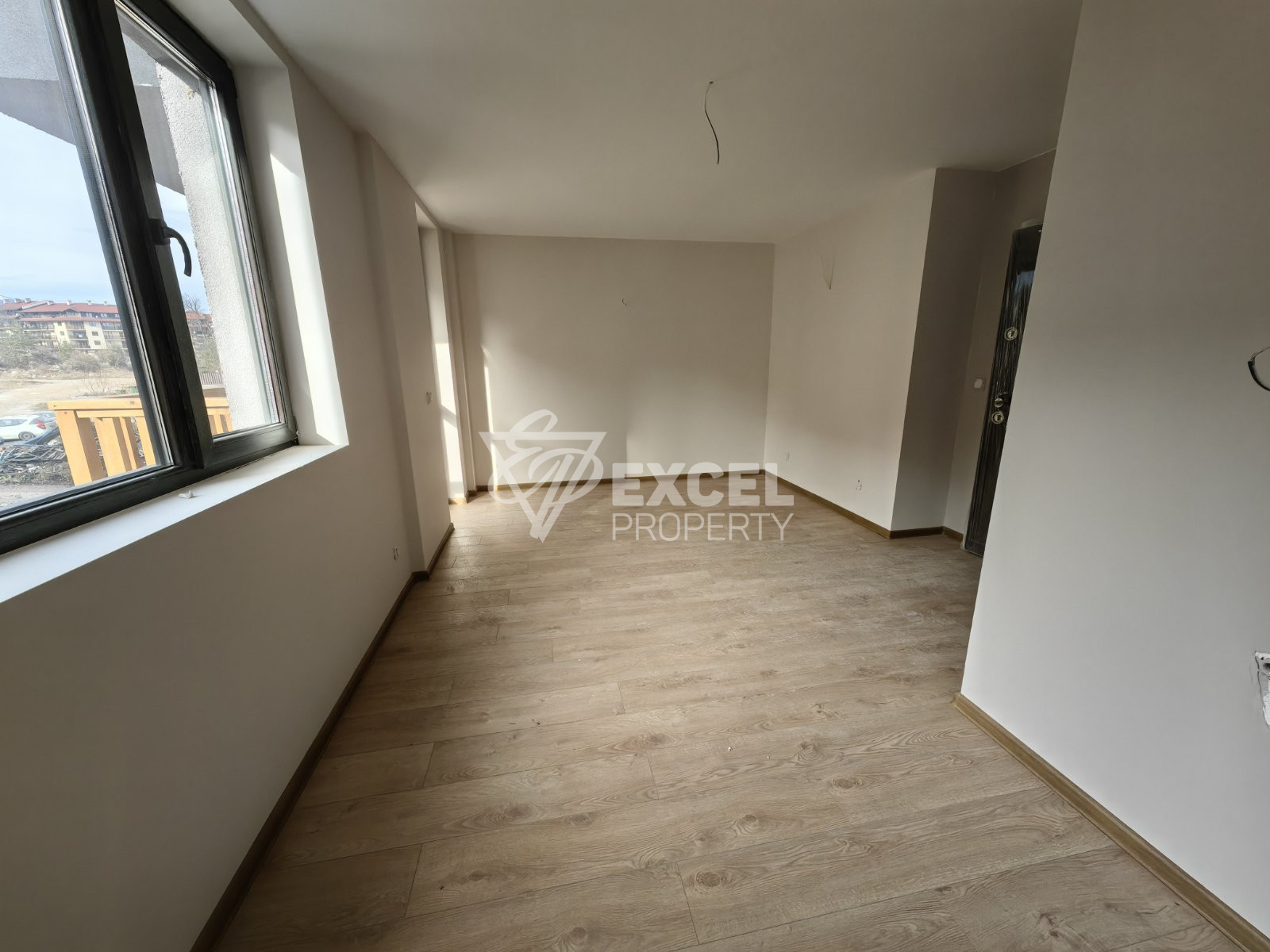 Южно студио с тераса в нова жилищна сграда с ниска такса поддръжка, Банско