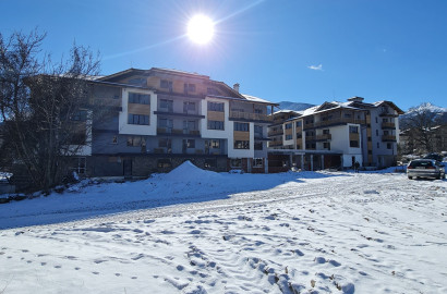 Просторно студио в нова жилищна сграда, близо до ски лифта в Банско