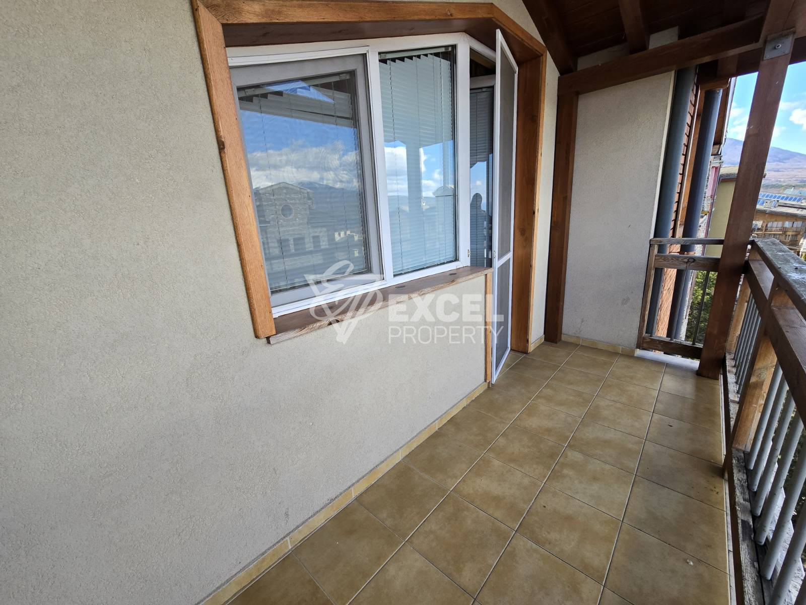 Елегантен многостаен апартамент за продажба в сърцето на Pirin Golf & Country Club: Лукс и съвършенство!