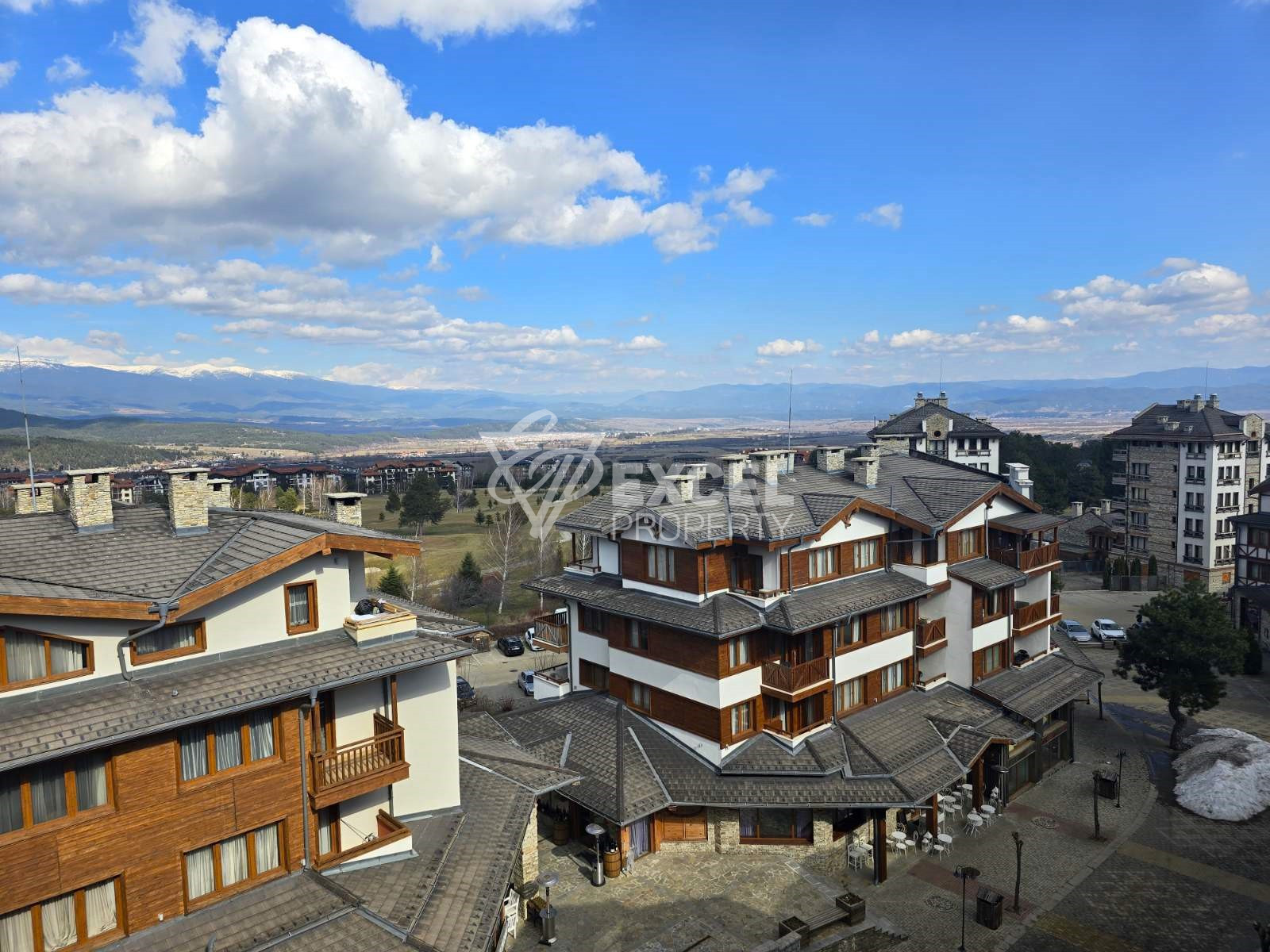 Елегантен многостаен апартамент за продажба в сърцето на Pirin Golf & Country Club: Лукс и съвършенство!