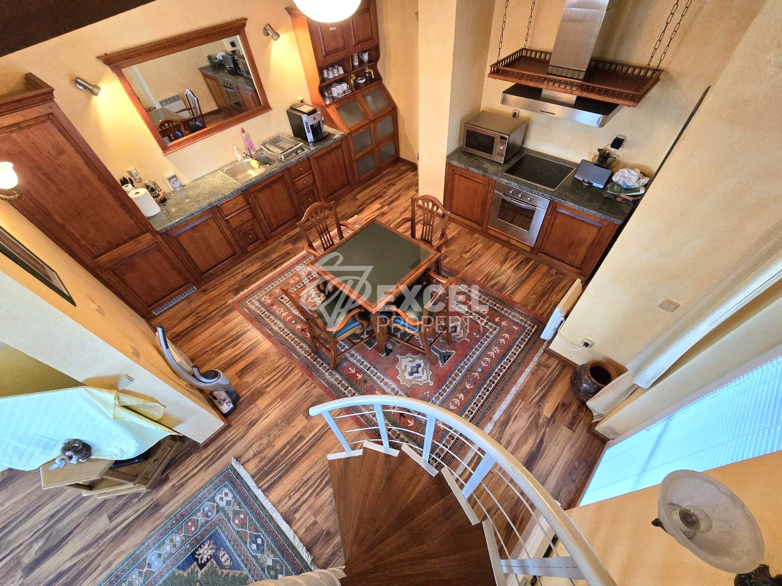 Елегантен многостаен апартамент за продажба в сърцето на Pirin Golf & Country Club: Лукс и съвършенство!