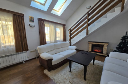 Многофункционална къща с действащ бизнес в ТОП центъра на Банско!