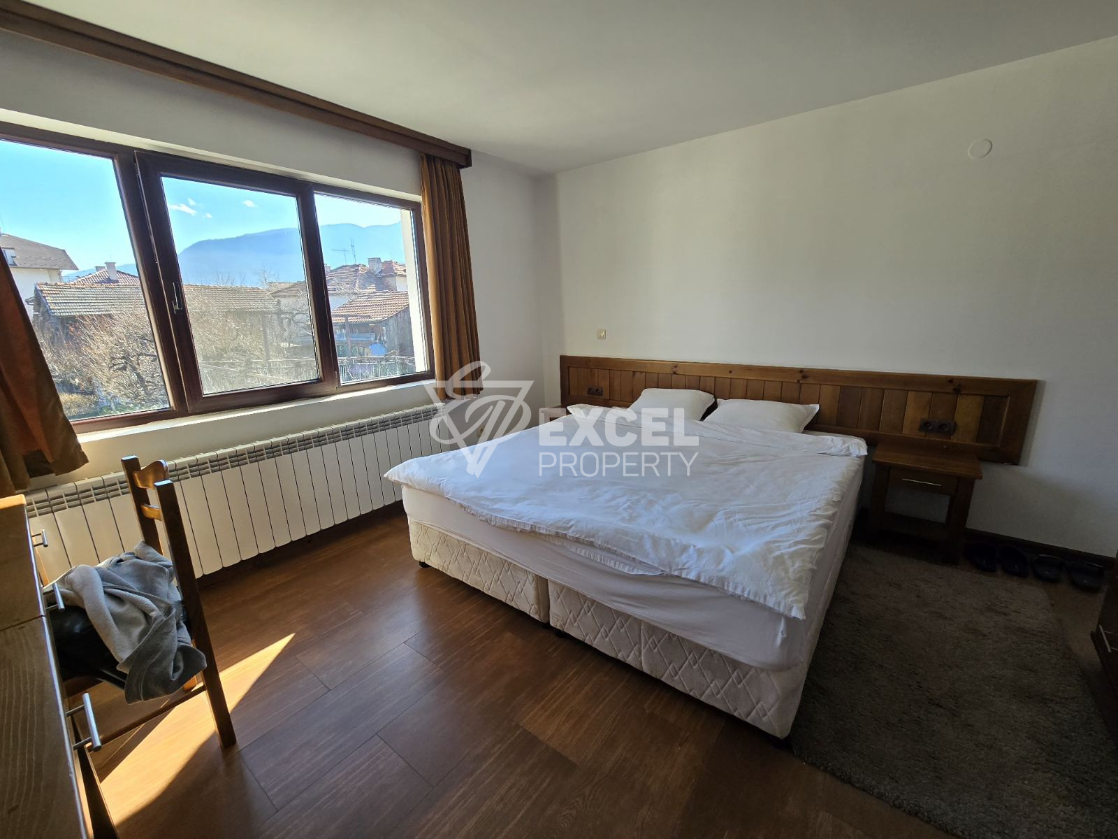 Многофункционална къща с действащ бизнес в ТОП центъра на Банско!