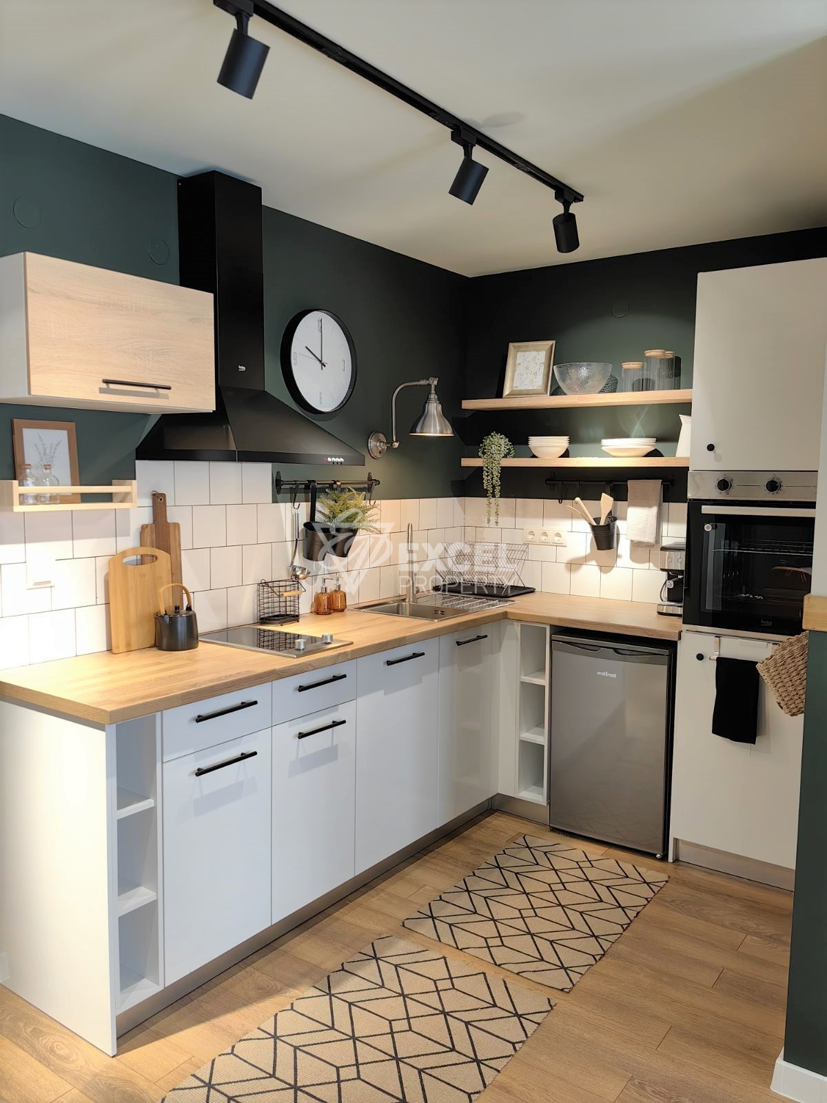 Стилно обзаведен апартамент за продажба в подножието на Пирин планина