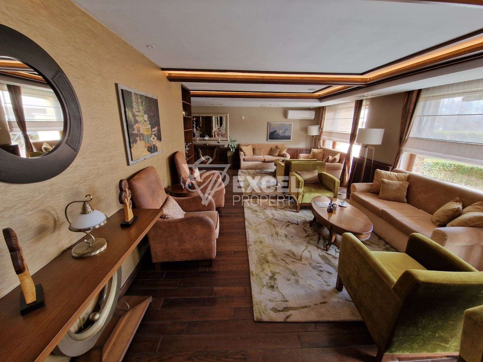 Просторно студио за продажба с пленяваща планинска гледка в Хотел Regnum 5*, Банско