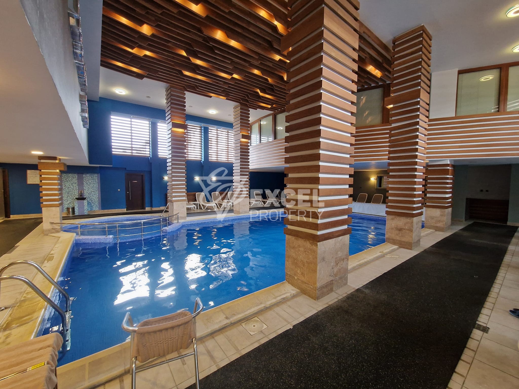 Просторно студио за продажба с пленяваща планинска гледка в Хотел Regnum 5*, Банско