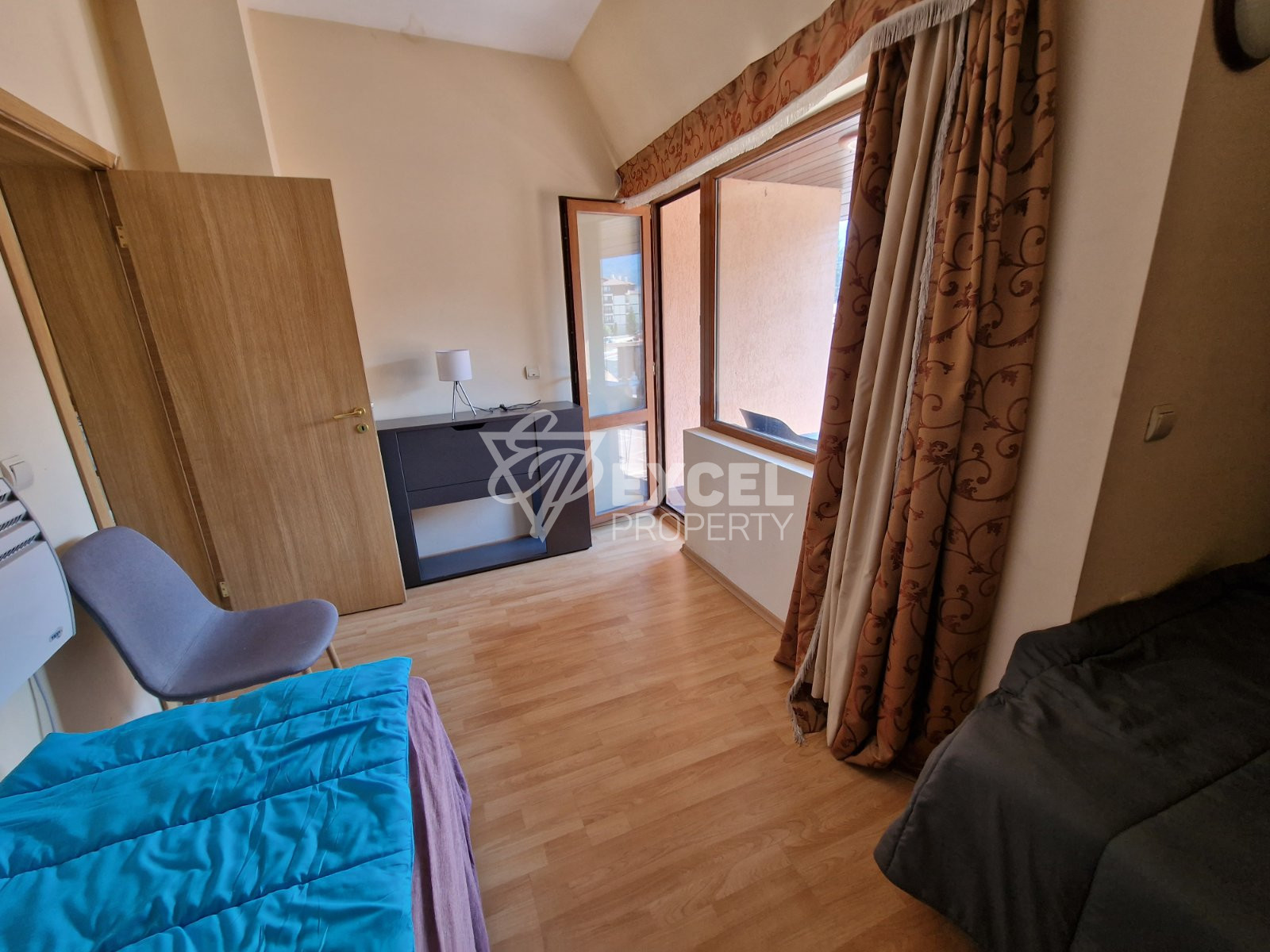 Обзаведен двустаен апартамент с прекрасна гледка към Пирин под наем в Банско!