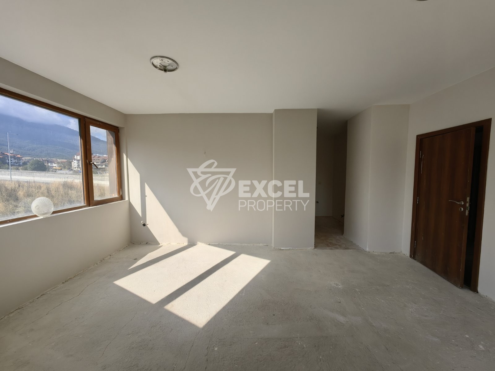 Двустаен апартамент с южно изложение на 400м от ски лифта в Банско