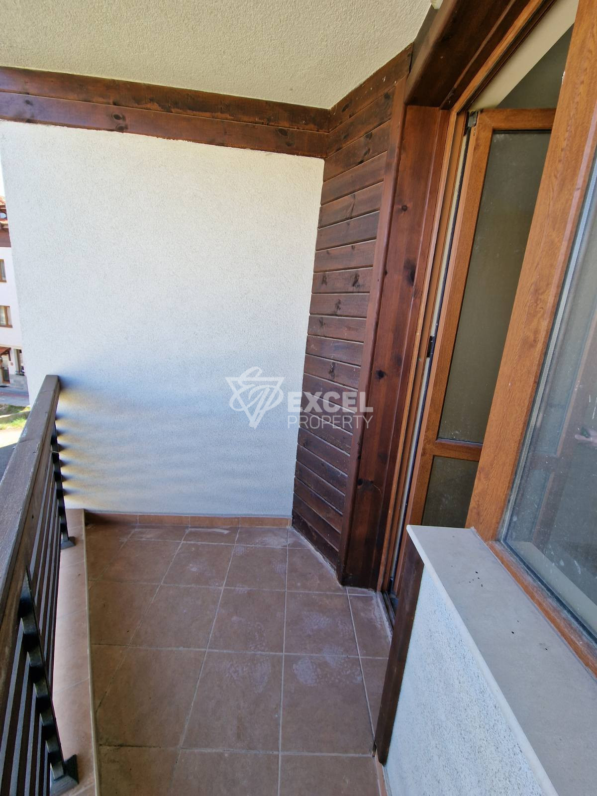 Студио с тераса за продажба в Банско до Гондолата