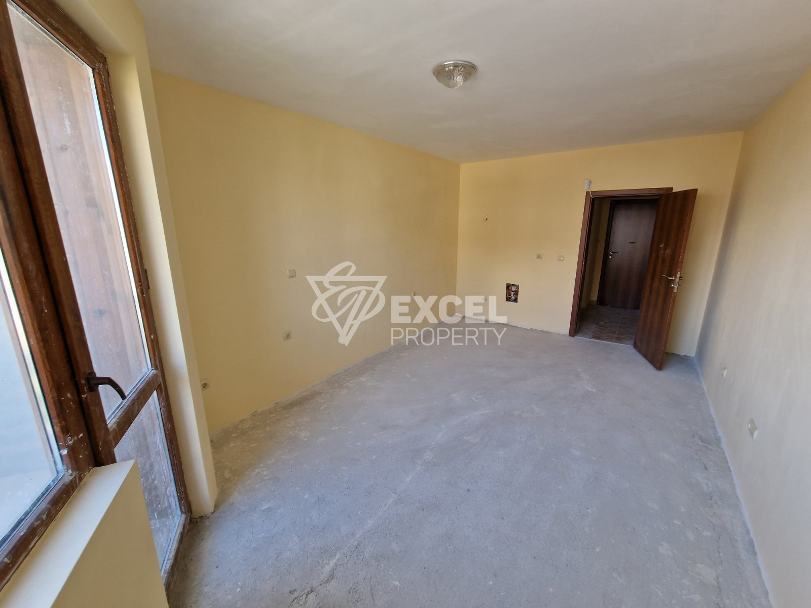 Студио с тераса за продажба в Банско до Гондолата