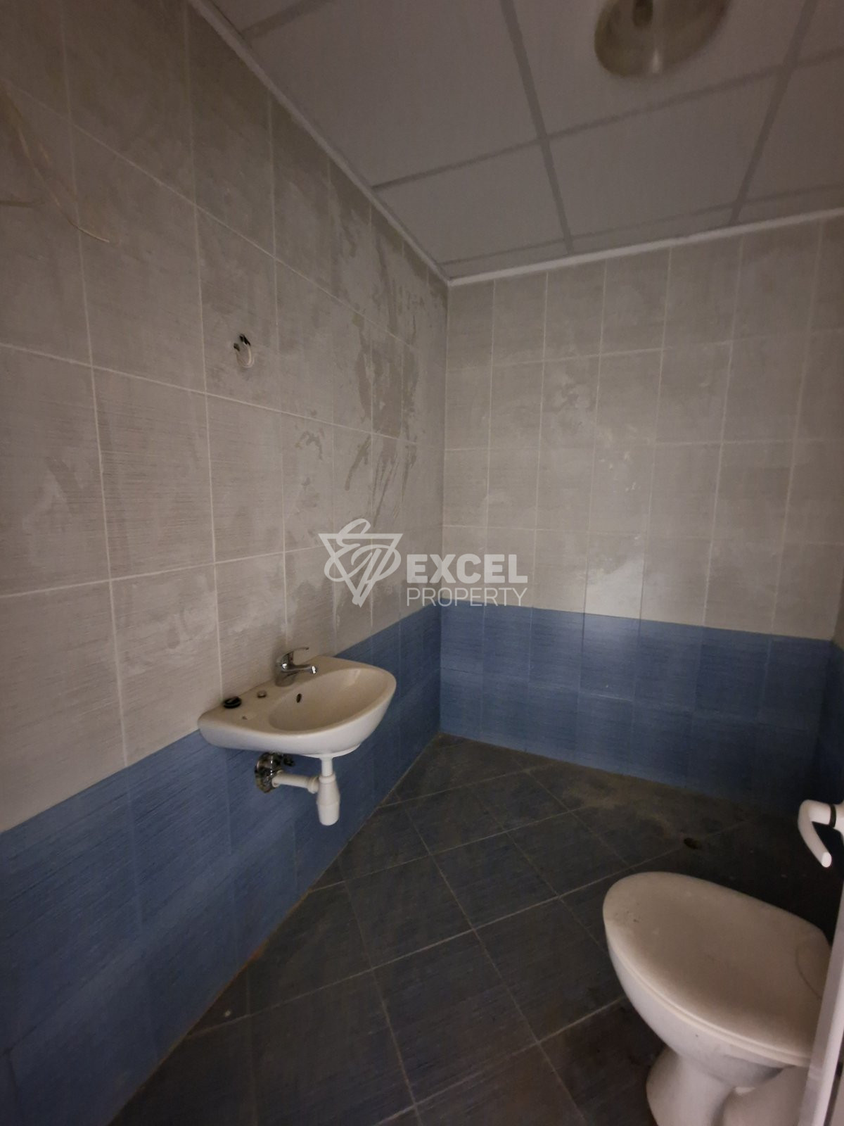 Студио с тераса за продажба в Банско до Гондолата