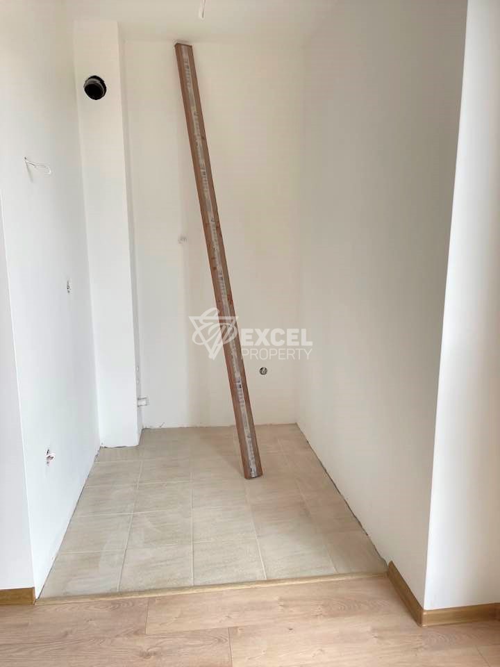 Двустаен апартамент за продажба в нов жилищен комплекс "Silver Mountain", до Пирин Голф