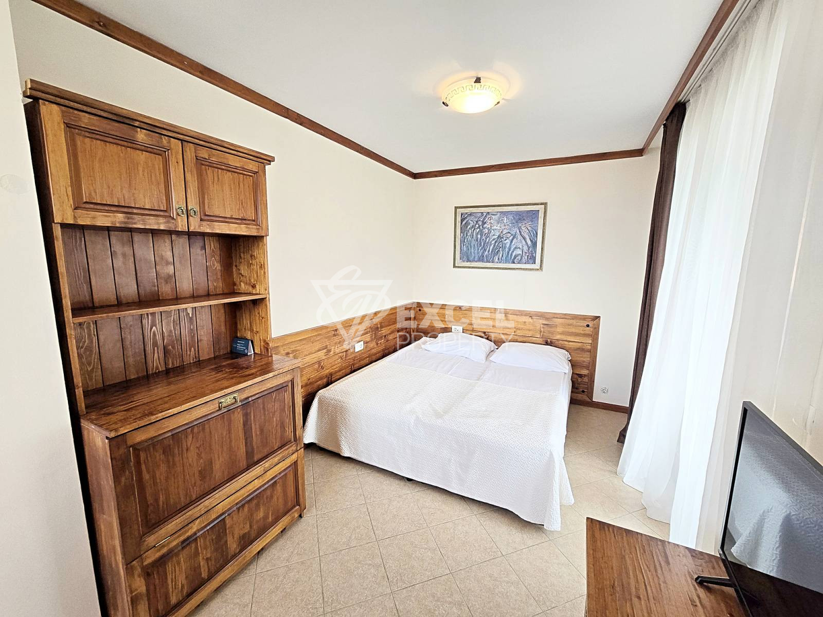 Просторно, обзаведено студио в целогодишно работещ комплекс Свети Иван Рилски, Банско