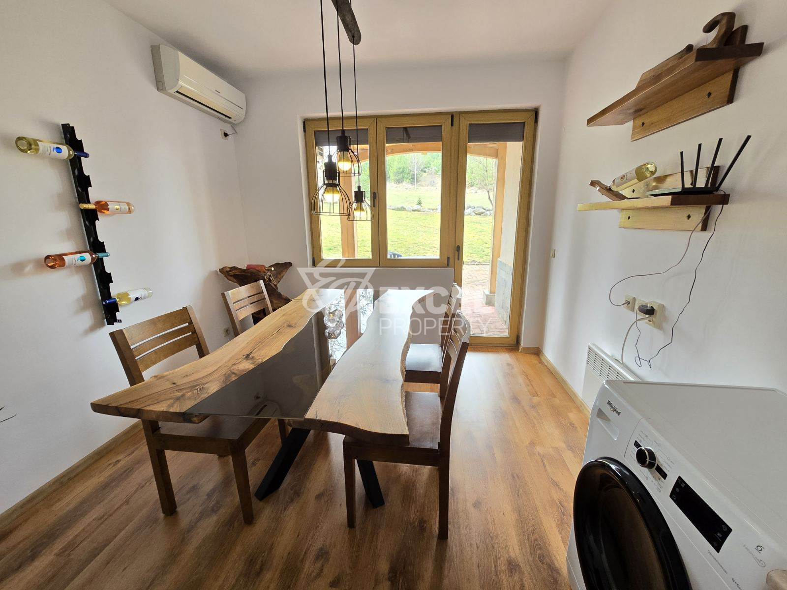 Двустаен апартамент за продажба в St. John Hill, Банско