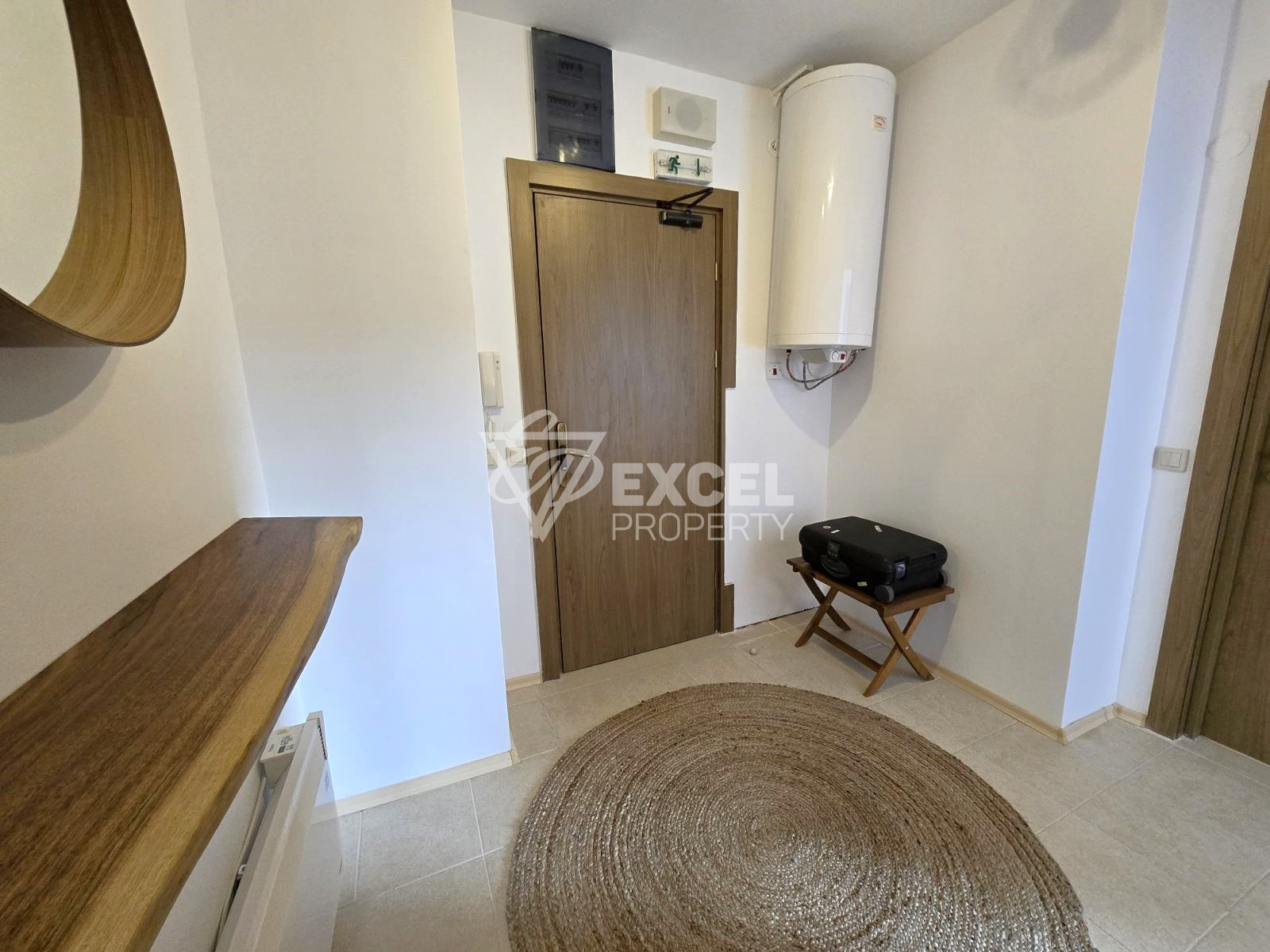 Луксозен двустаен апартамент със собствена СПА стая с джакузи и сауна