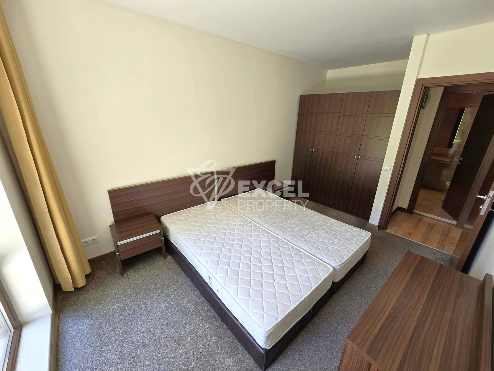 Южен тристаен апартамент на партерно ниво за продажба в комплекс Тера до Пирин Голф