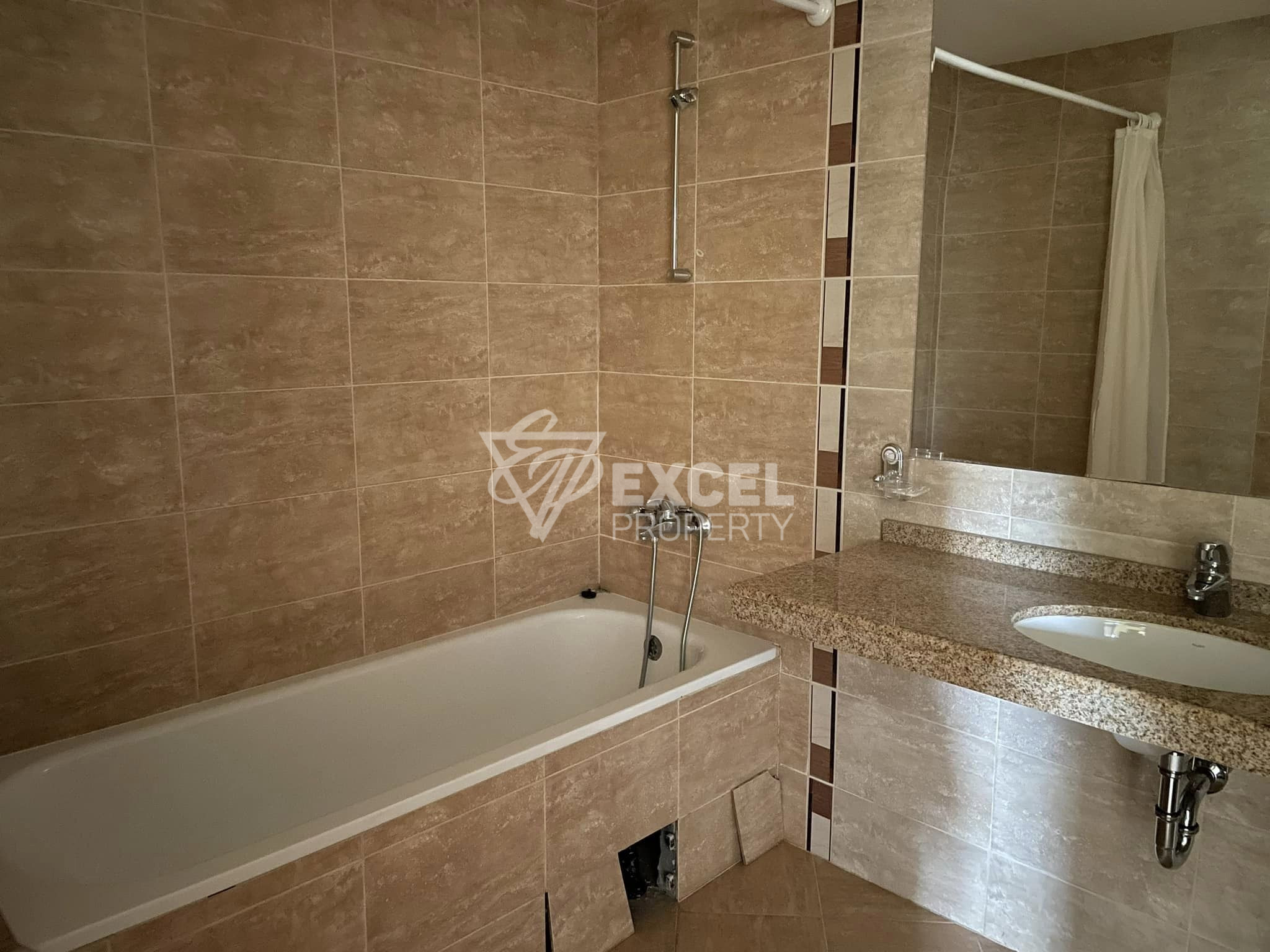 Тристаен апартамент за продажба в комплекс Тера****, до Пирин Голф