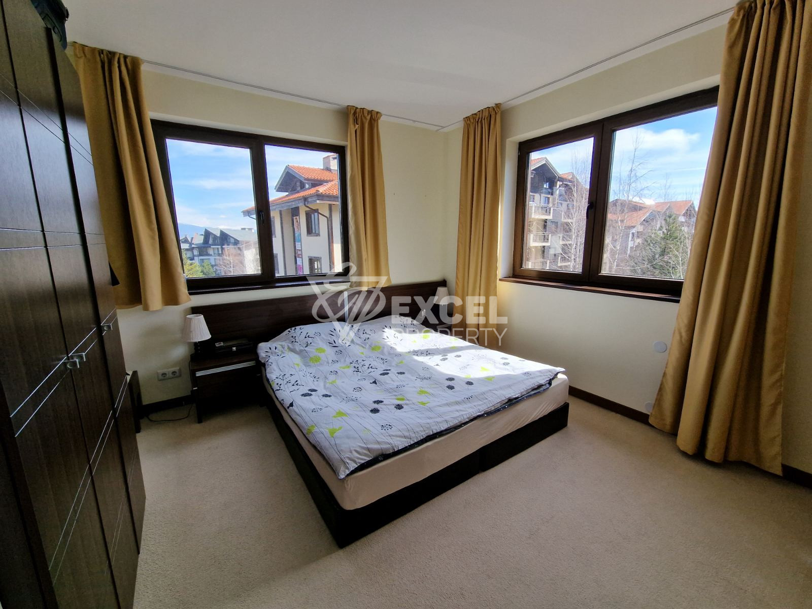 Тристаен апартамент за продажба с изглед към Пирин планина в близост до Банско